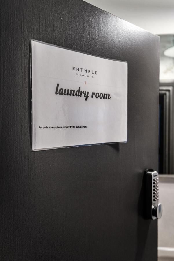 Ehthele Private Suites London Bagian luar foto